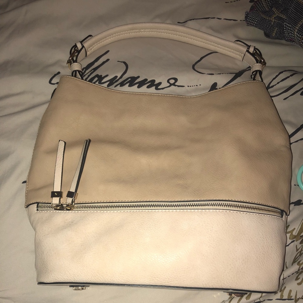 Tan purse brand new